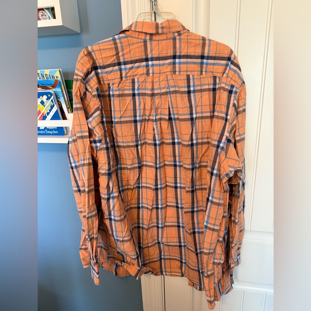 Men’s Roundtree and Yorke 2XT dress shirt - Picture 5 of 5